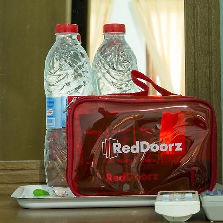 Reddoorz Near Cilandak Town Square Hotel Jacarta Exterior foto