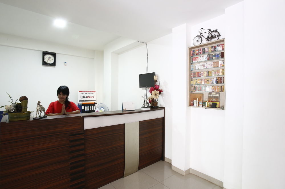 Reddoorz Near Cilandak Town Square Hotel Jacarta Exterior foto
